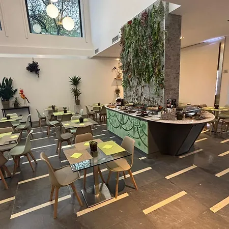 Sporting Cologno Hotel 4*