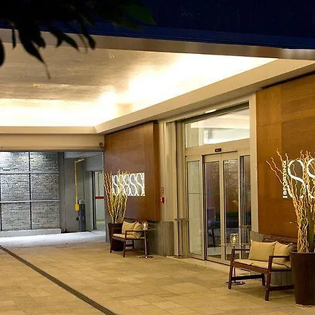 Sporting Cologno Otel