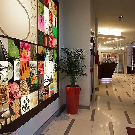 Sporting Cologno Otel