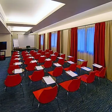Sporting Cologno Otel Cologno Monzese